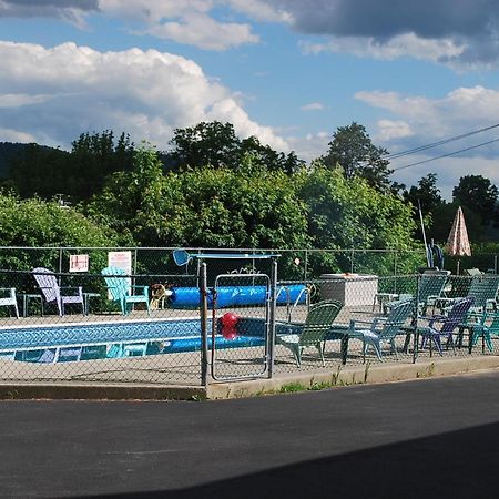 The Austin Inn Lake George Exterior photo