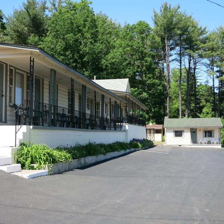 The Austin Inn Lake George Exterior photo